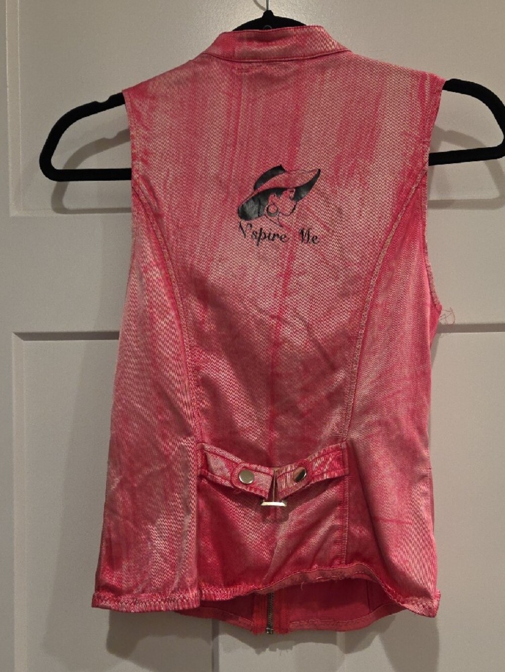 Pink Metallic Sleeveless Zip Vest - Picture 2 of 3